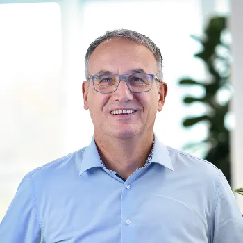 Eckhard	Schaefer